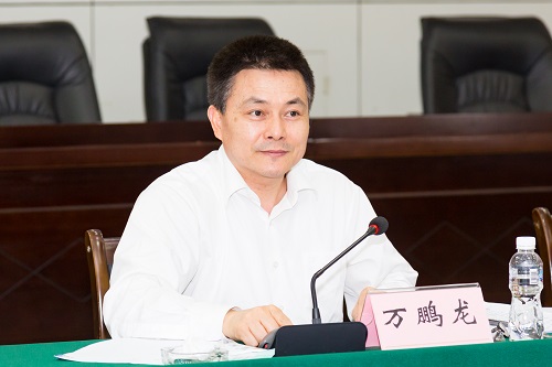 9Z1A8402.jpg