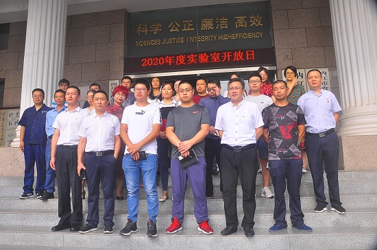 DSC_8349_极速看图.jpg