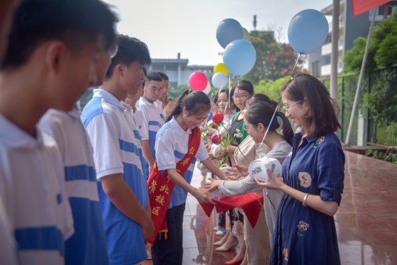 1600065470519258.jpg 仁寿教师节2.jpg