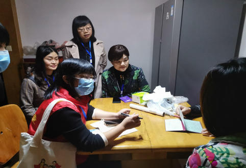 微信：泸州统计局1-151757.png