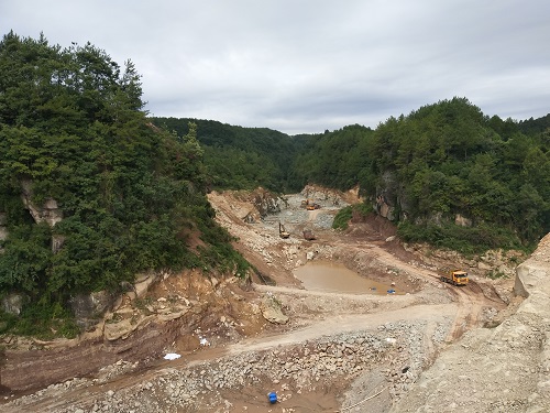 仓库湾水库施工现场2.jpg