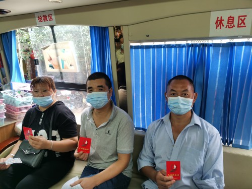 1631612033361696.jpg 生命,因你们而奔流不息.jpg