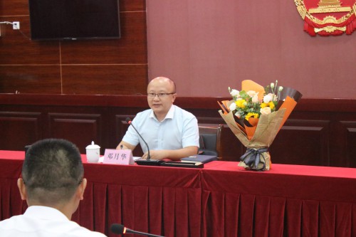 座谈交流 筠连县委宣传部供图.jpg