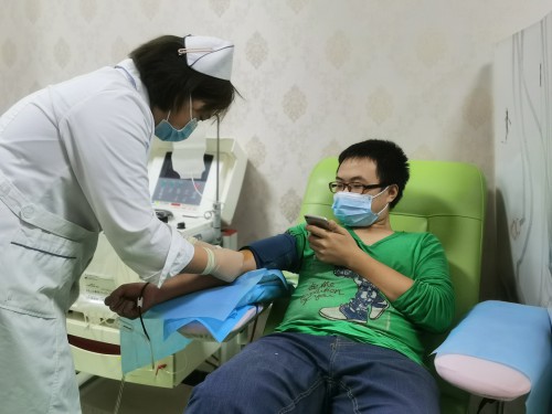志愿者杜强第30次捐献单采血小板.jpg