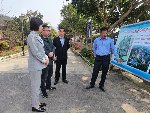 调研春风村人才基地.jpg