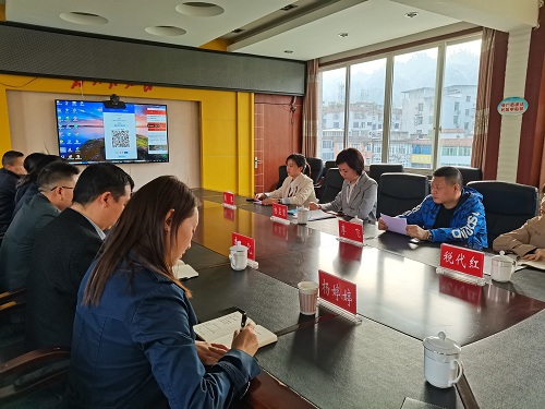 座谈交流会.jpg