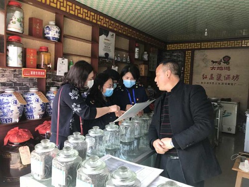 乱评比.jpg